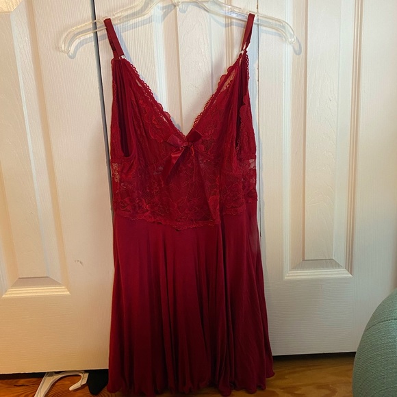 Avidlove red lace dress size large - Picture 3 of 3